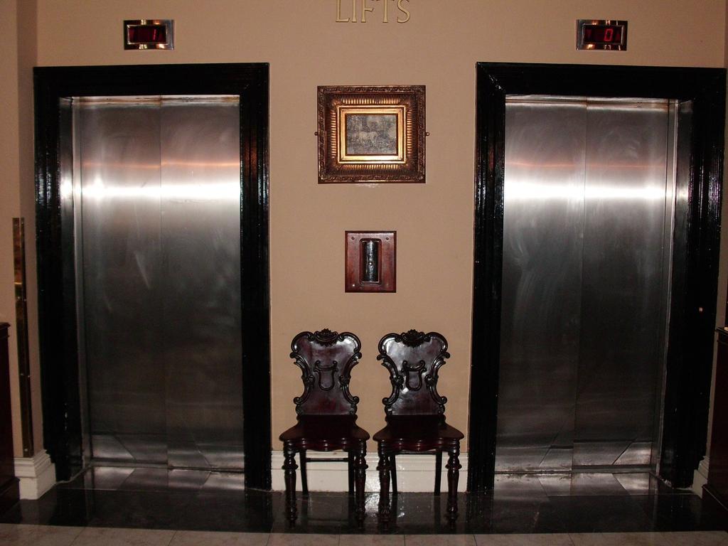 Tralee Central Hotel Dış mekan fotoğraf
